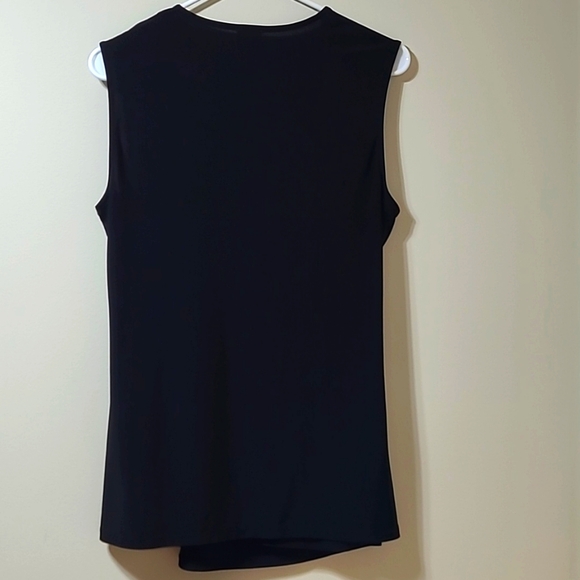 Anne Klein Sleeveless Black V-neck Top - Picture 4 of 7